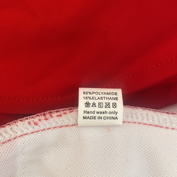 Ruffled V-Neck One Piece Swimsuit - Picture 9 of 11